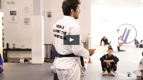 Single Leg Defense to Loop Choke Attempt Variation