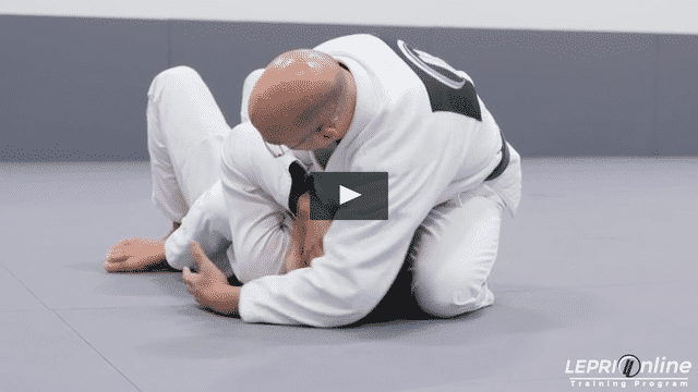 Cross Collar Choke Attempt to S Mount to Armbar