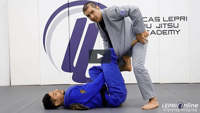 De La Riva With Lapel and Lasso Control Escape Variation to Smash Pass