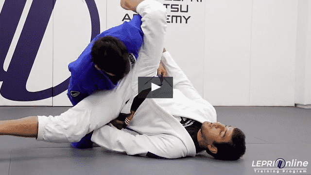 Double Under Defense Variation to Omoplata or Triangle or Reverse Triangle