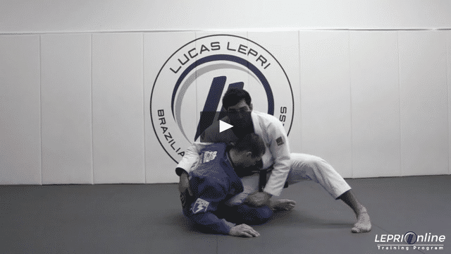 Knee Cut Pass Transition Against an Opponent’s Deep Underhook