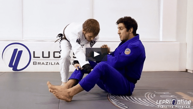 Open Guard Pass Defense to the Dummy Sweep