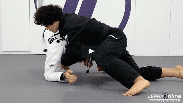 Double Under Escape to Single Leg Attempt to Guard Recovery