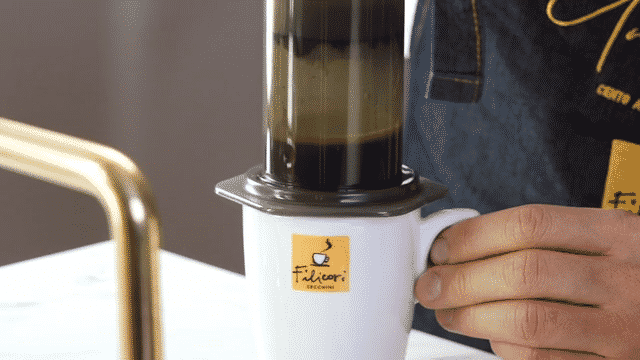 filicori zecchini caffe coffee biologico fairtrade espresso drip filtro v60 chemex capsule cialde arabica robusta modbar bologna centenario formazione corsi sca laboratorio te cioccolato 1919 2019