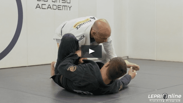 Passing when Opponent has the Lasso and Spider Guard