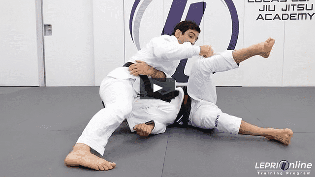 Knee Cut Pass Attempt to Reverse De La Riva Pass Variation to Side Control