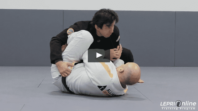 Knee Cut Attempt to Back Club to Pass