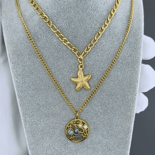 "Starfishs" Necklace, 18K Gold Plated Steel