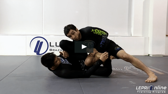 Knee Cut to Back Take When Opponent Applies the Lasso