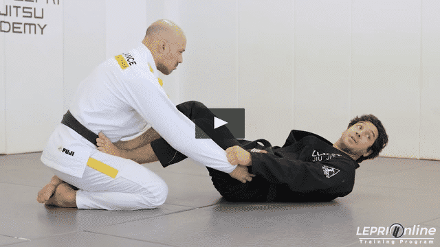 Spider Guard Sweep to Americana