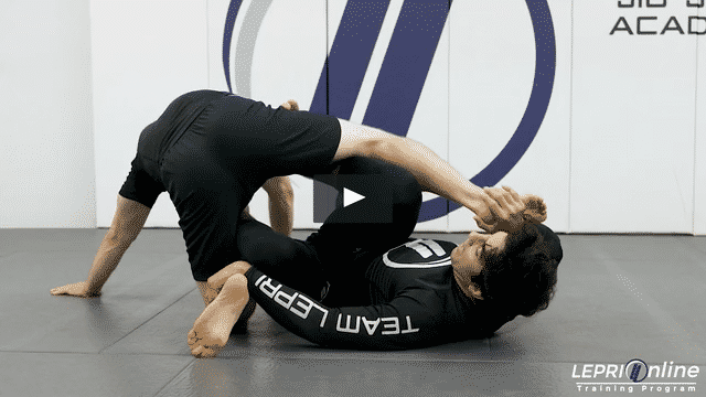 Knee Cut Defense to Kiss of the Dragon to Ankle Lock