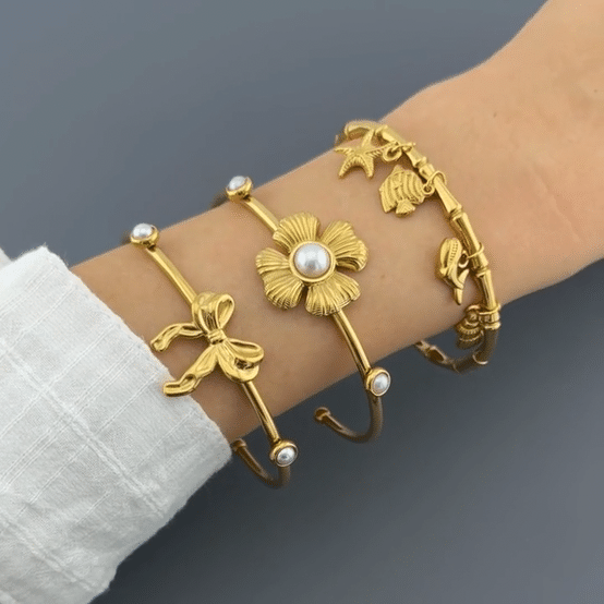 "Bow" Bracelet, 18K Gold Plated Steel