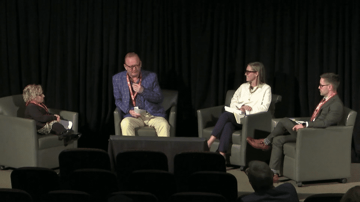 Talking the Talk: Communicating Trust to the Public