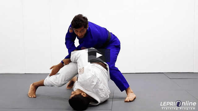 De La Riva Pass to Leg Drag to Seatbelt when Opponent Defends